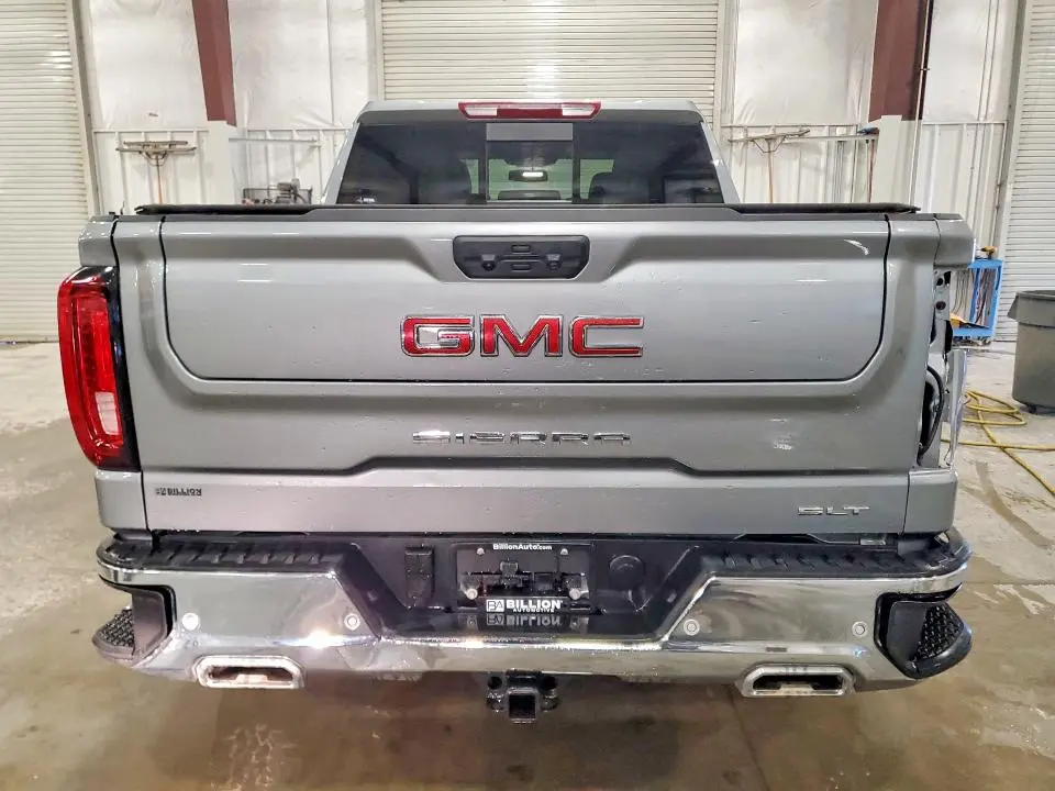 2026 GMC SIERRA K1500 SLT  