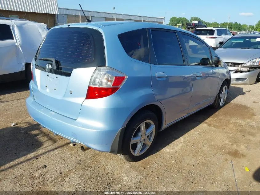 2010 HONDA FIT  