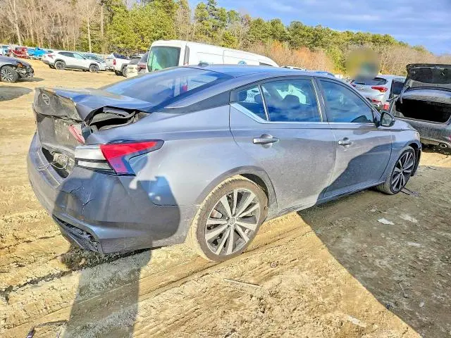 2021 NISSAN ALTIMA SR  