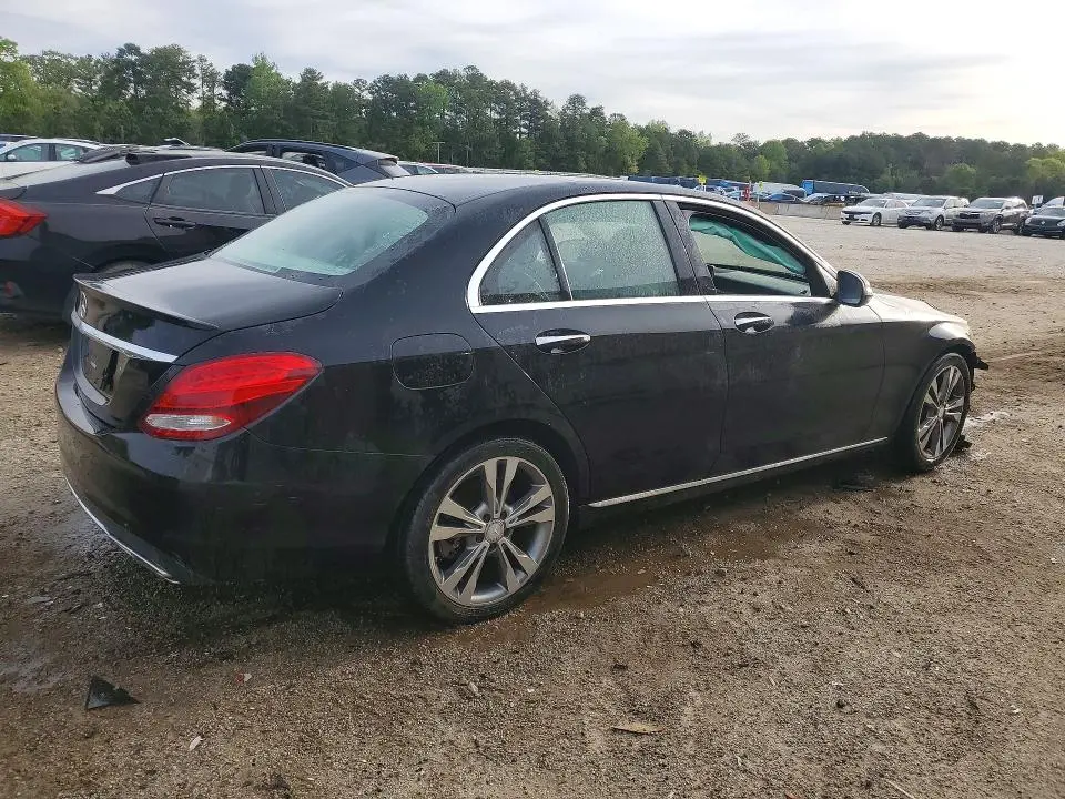 2016 MERCEDES-BENZ C 300  