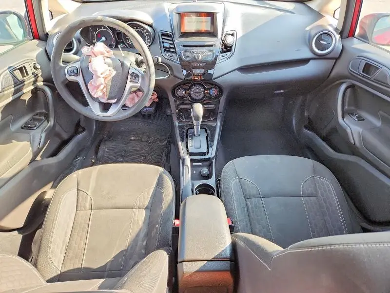 2017 FORD FIESTA SE  