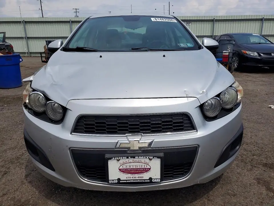 2013 CHEVROLET SONIC LT  
