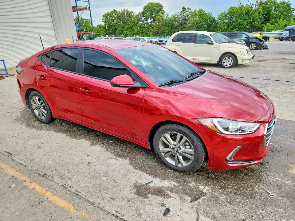 2017 HYUNDAI ELANTRA SE  