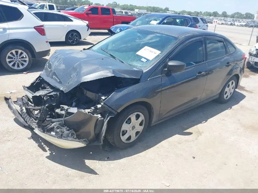 2016 FORD FOCUS S