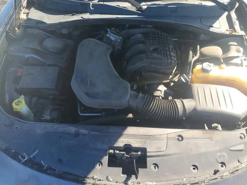 2016 DODGE CHARGER SXT  