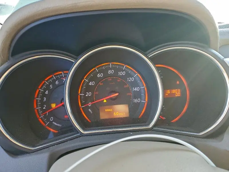 2010 NISSAN MURANO S  