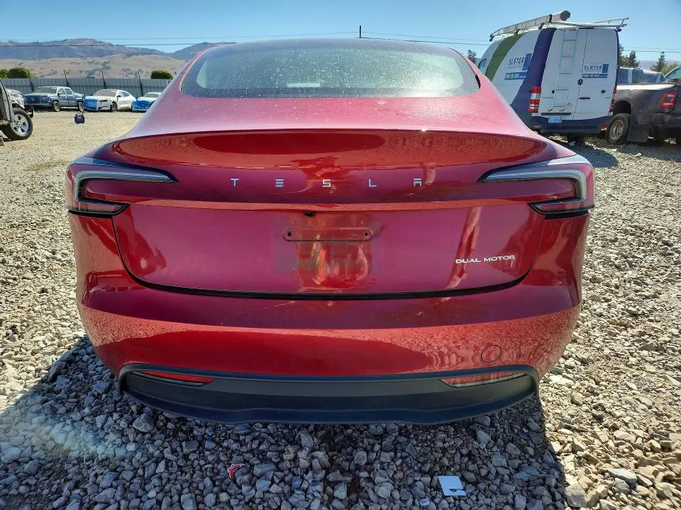 2024 TESLA MODEL 3   