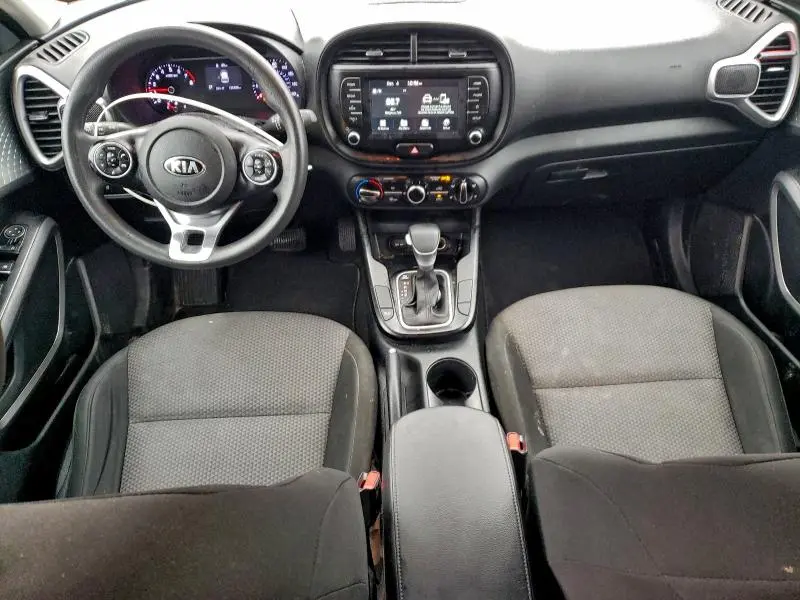 2021 KIA SOUL LX  