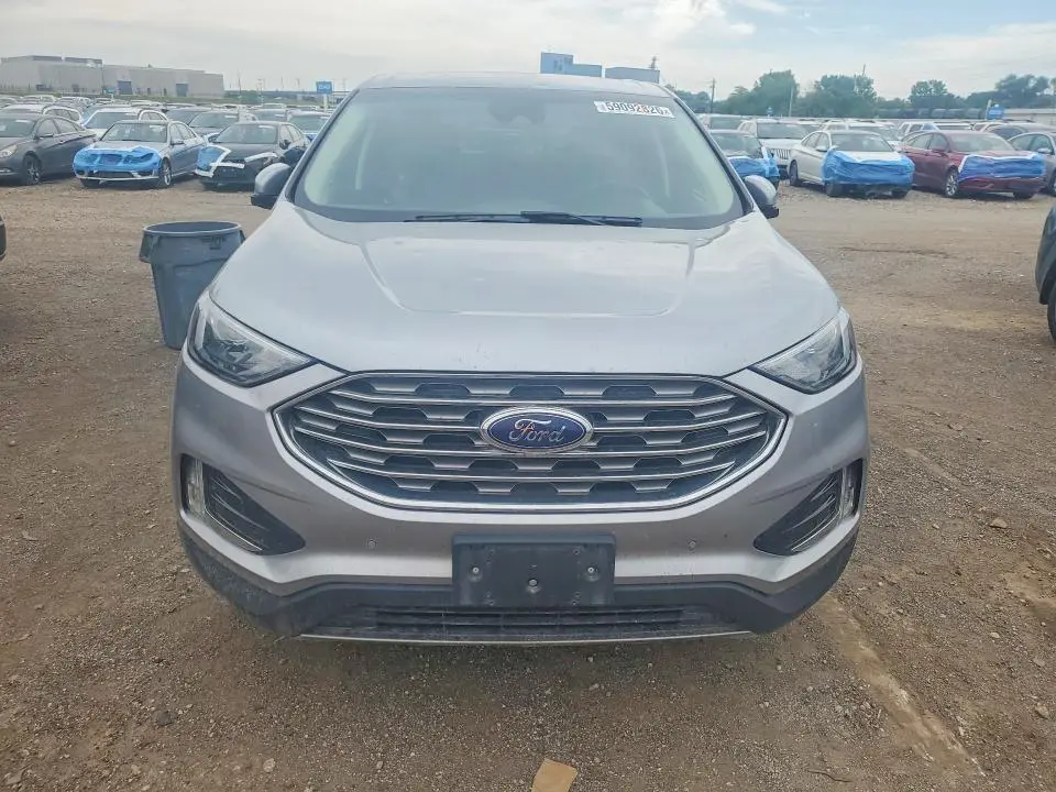 2023 FORD EDGE TITANIUM  