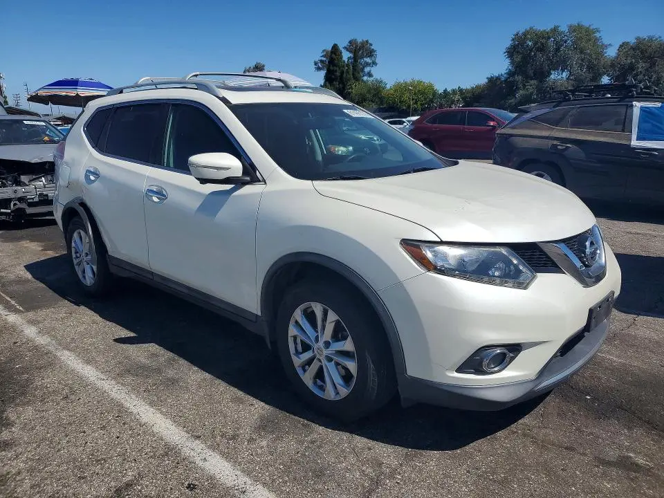 2015 NISSAN ROGUE SV  