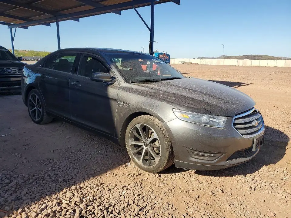 2015 FORD TAURUS SEL  