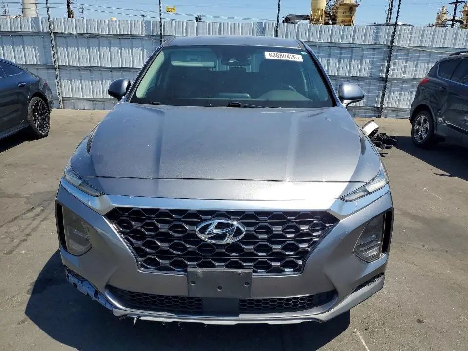2019 HYUNDAI SANTA FE SE  