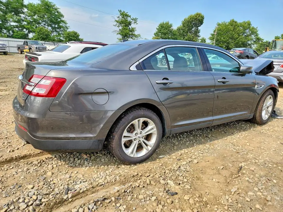 2016 FORD TAURUS SEL  