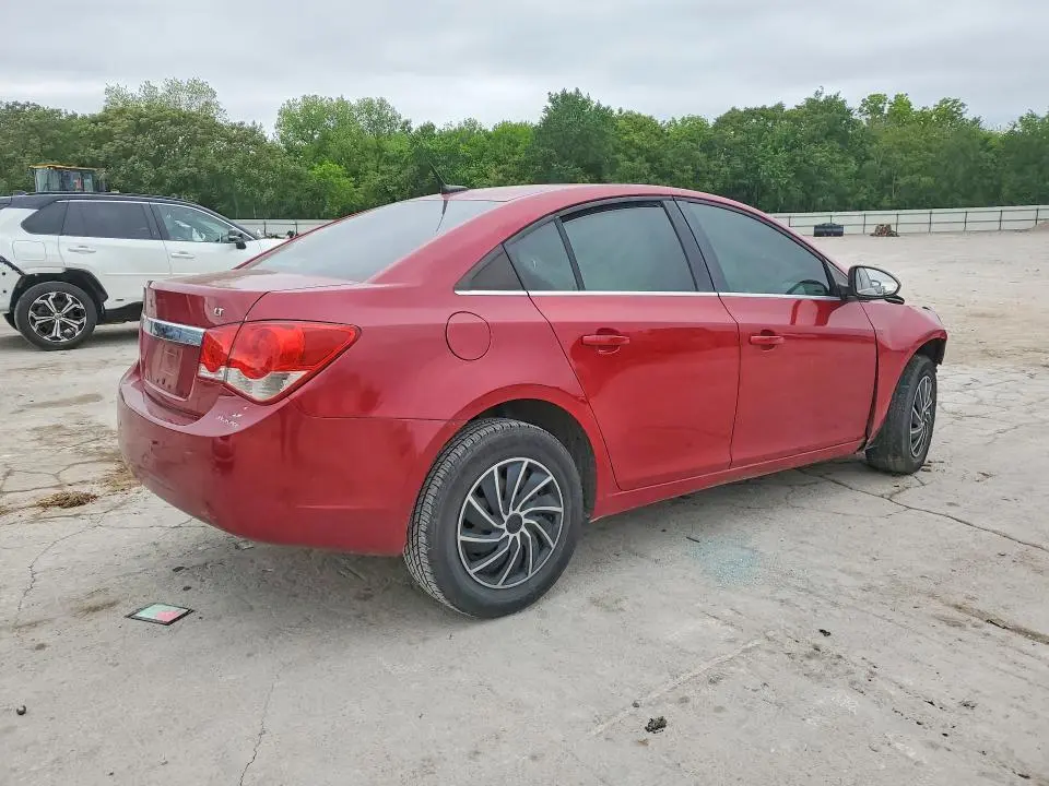 2011 CHEVROLET CRUZE LT  