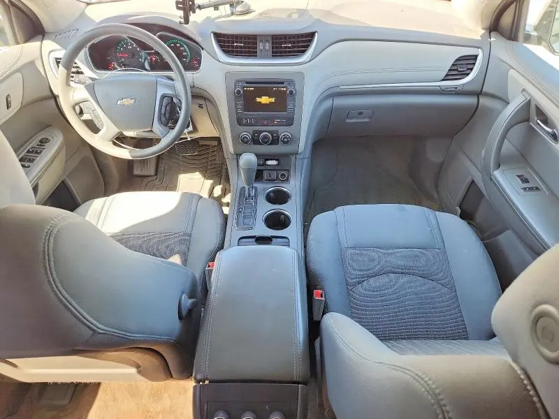 2017 CHEVROLET TRAVERSE LS  