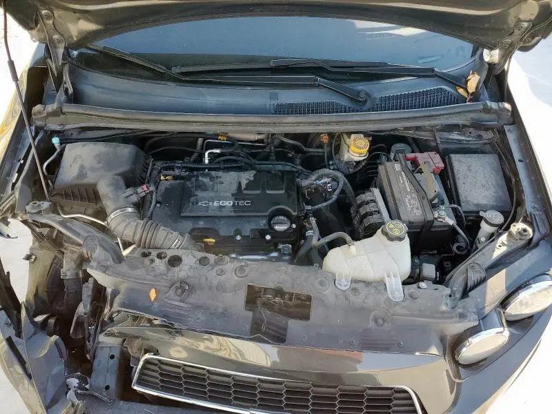 2016 CHEVROLET SONIC LT  