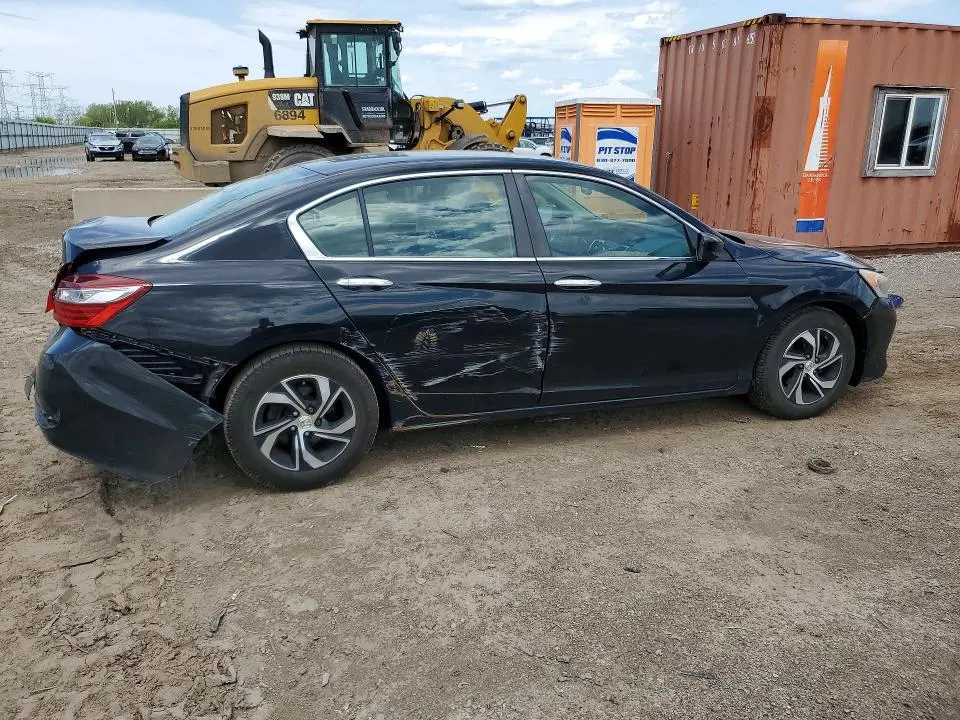 2017 HONDA ACCORD LX  