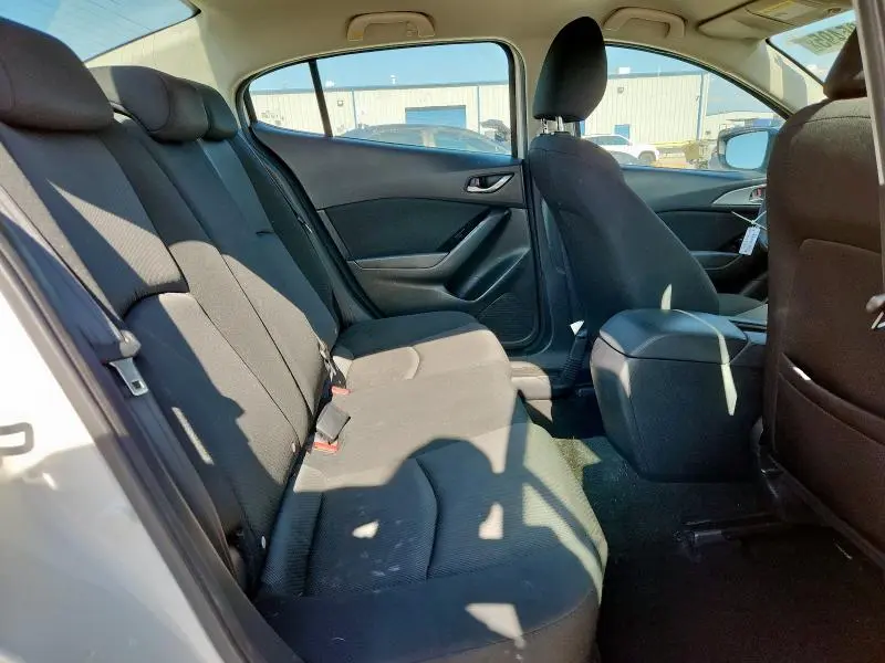 2018 MAZDA 3 SPORT