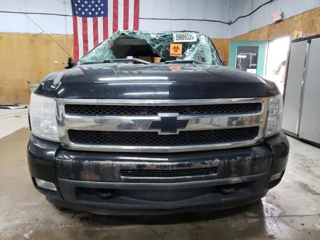 2011 CHEVROLET SILVERADO K1500 LTZ  