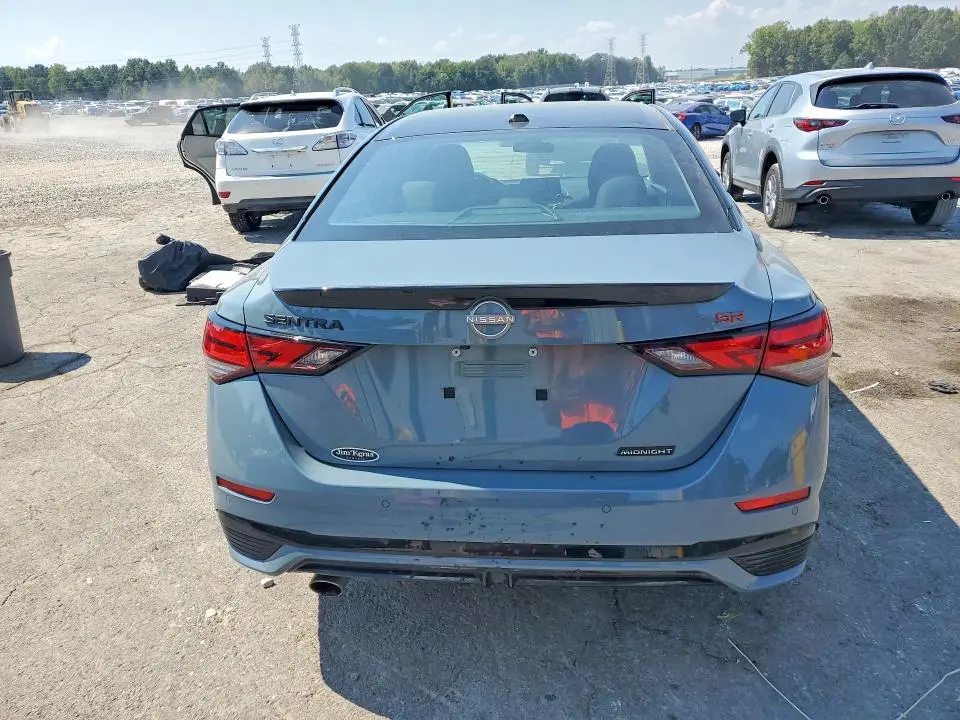 2025 NISSAN SENTRA SR  