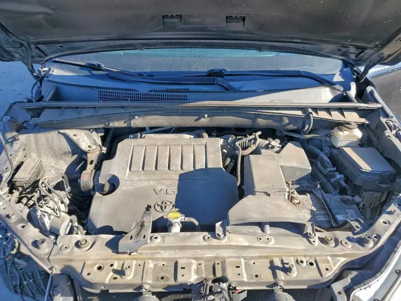 2014 TOYOTA HIGHLANDER XLE  