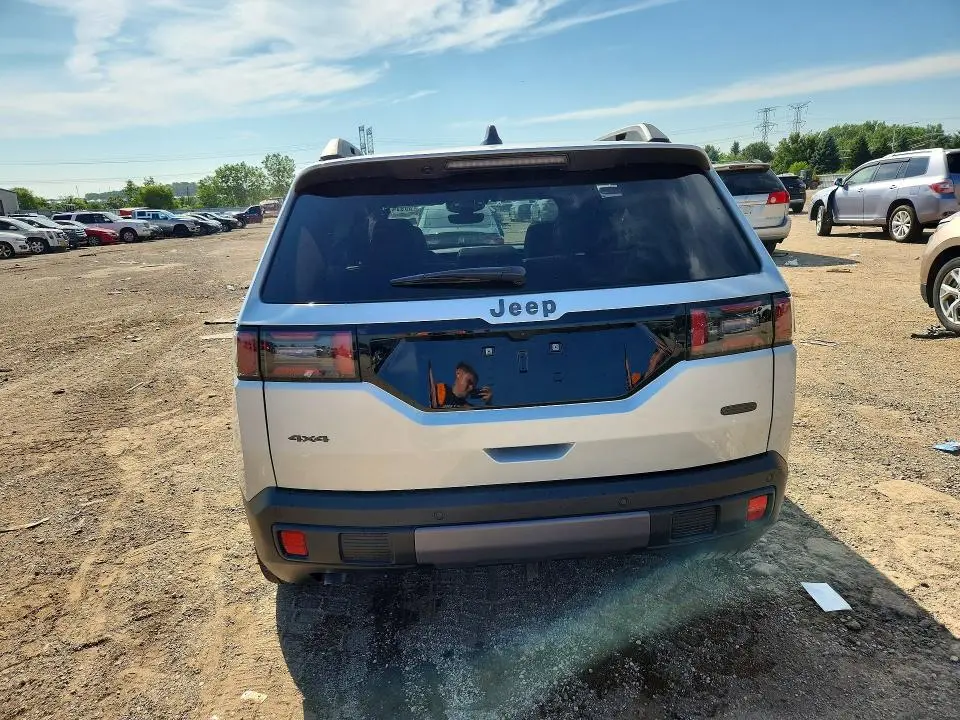 2026 JEEP CHEROKEE OVERLAND  