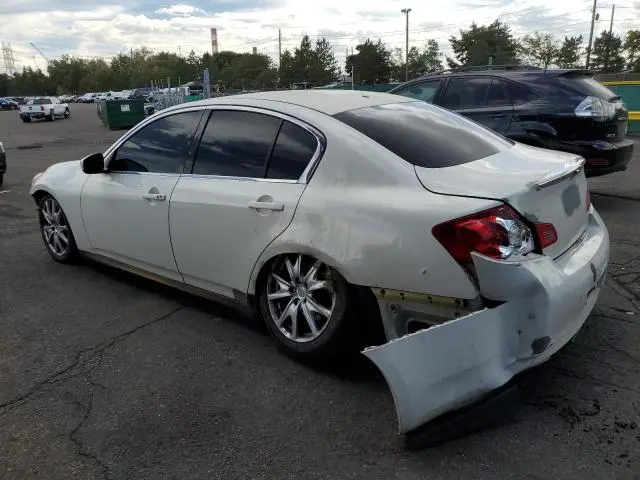 2011 INFINITI G37   