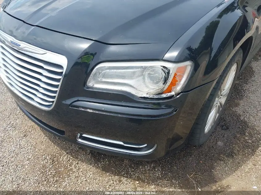 2014 CHRYSLER 300  