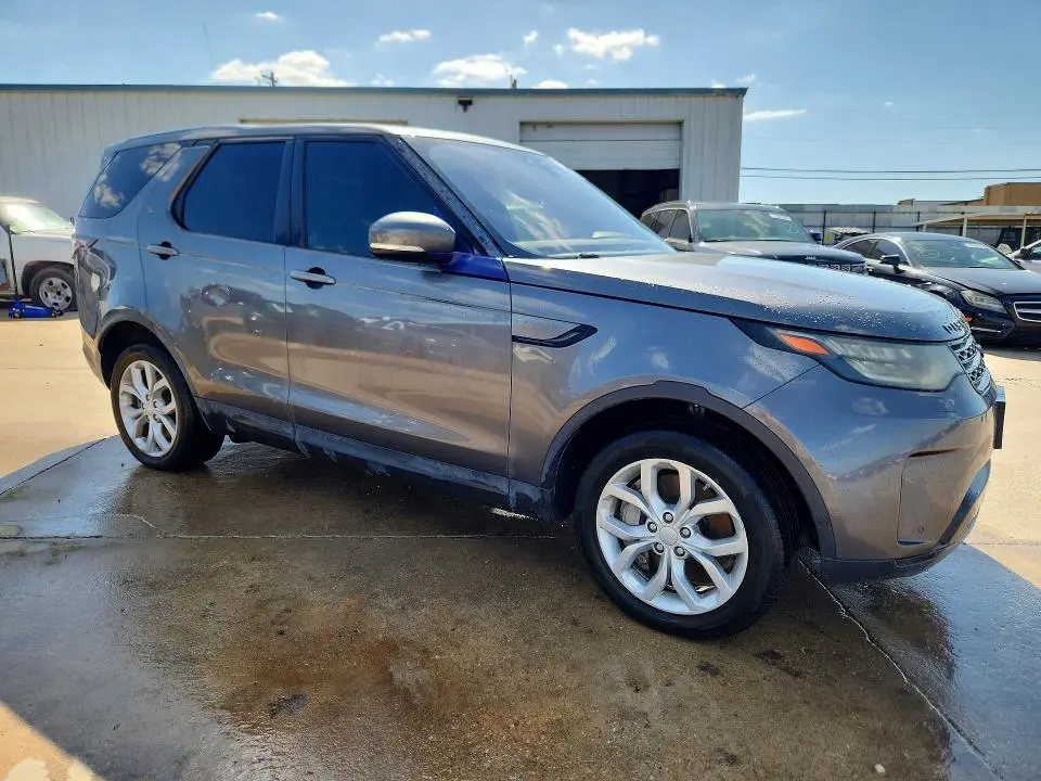 2019 LAND ROVER DISCOVERY SE  