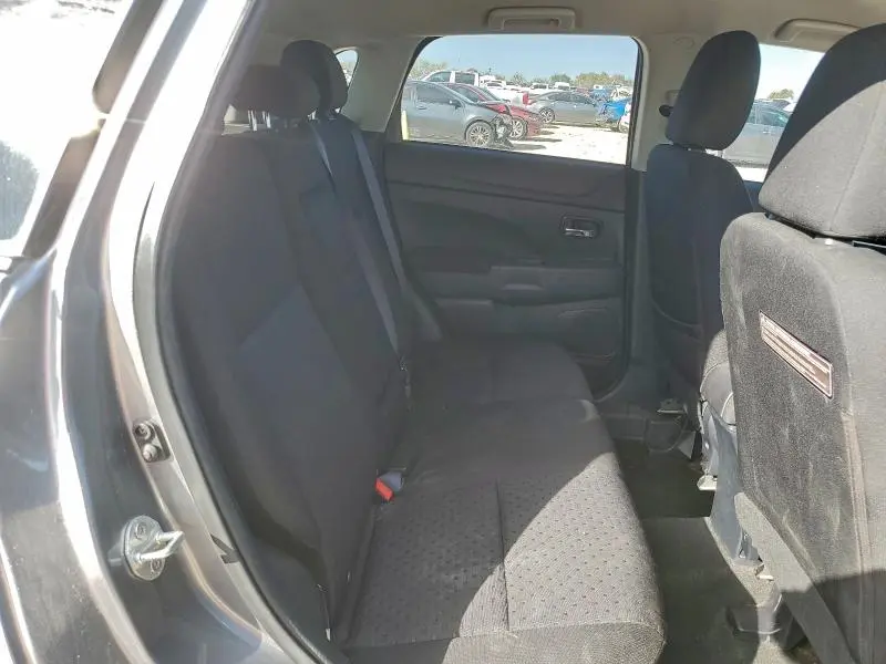 2012 MITSUBISHI OUTLANDER SPORT SE  