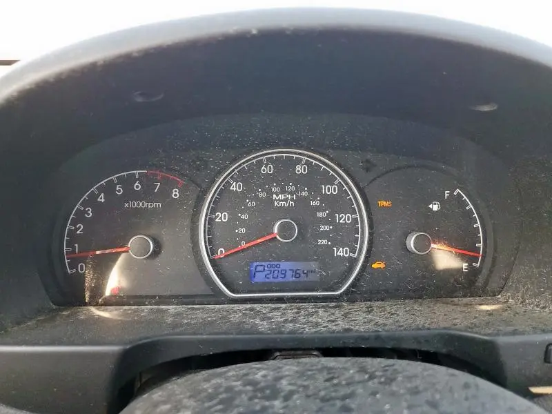 2010 HYUNDAI ELANTRA BLUE  