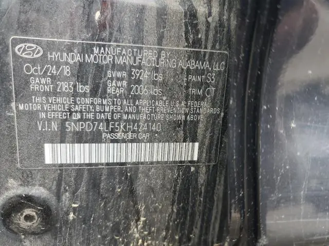 2019 HYUNDAI ELANTRA SE  