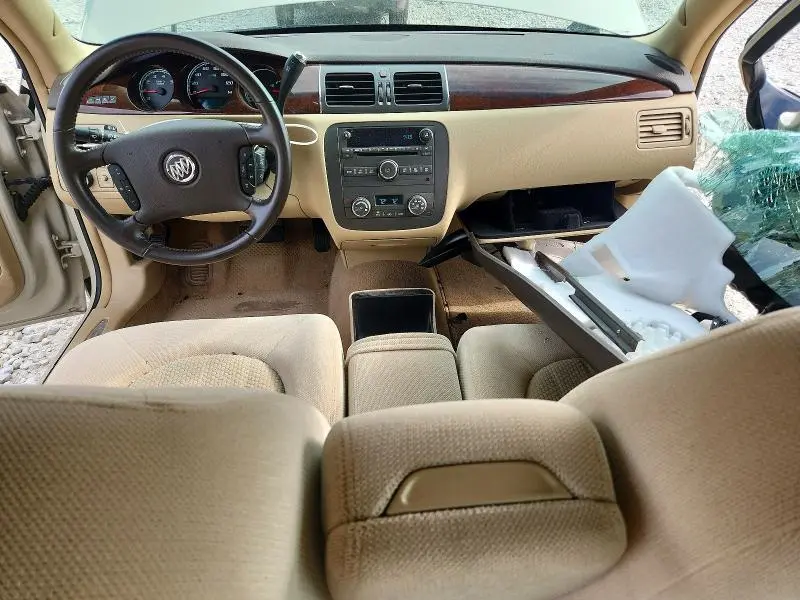 2011 BUICK LUCERNE CX  