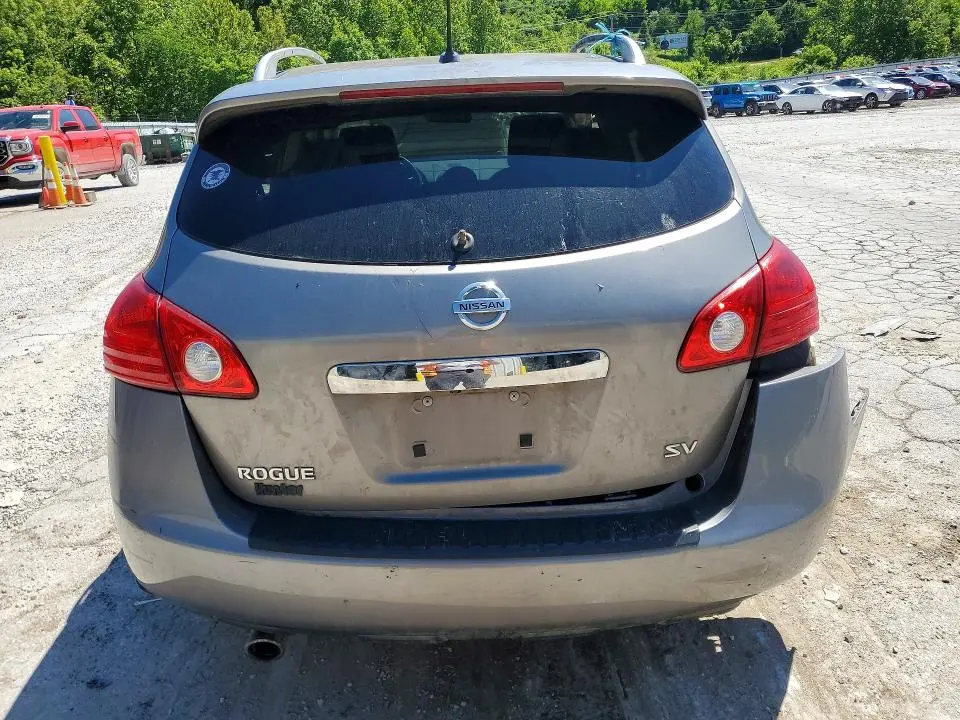 2013 NISSAN ROGUE S  