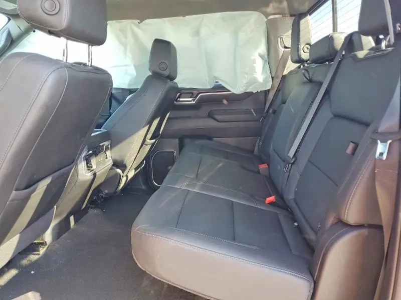2025 GMC SIERRA K1500 SLT  