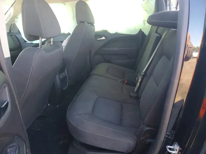 2017 CHEVROLET COLORADO LT  