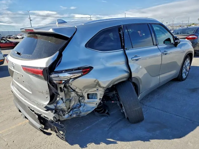 2023 TOYOTA HIGHLANDER L  