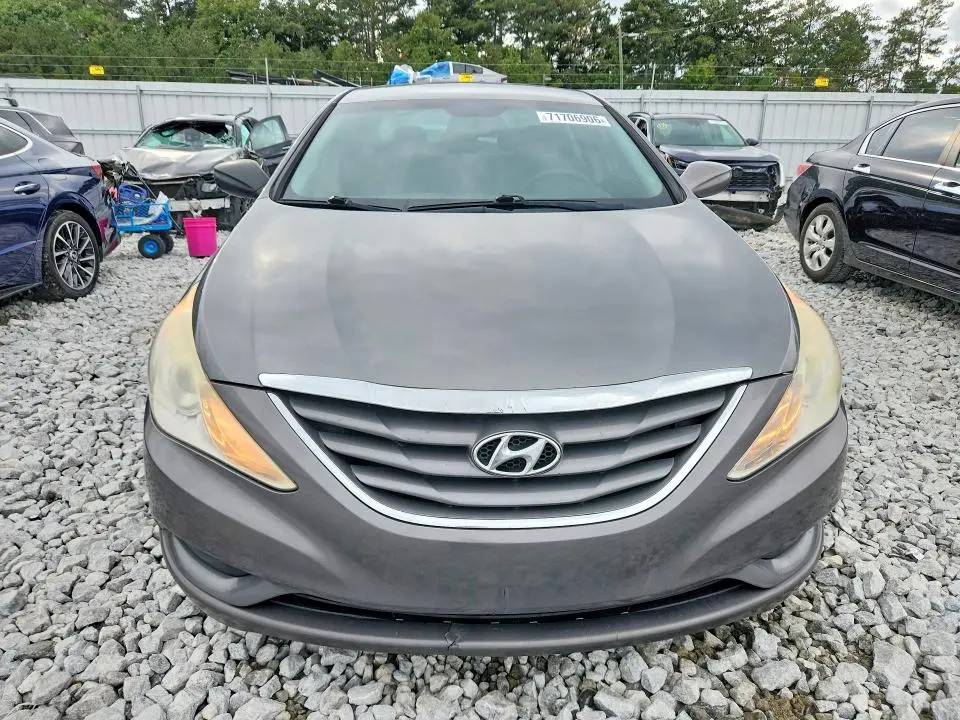 2012 HYUNDAI SONATA GLS  