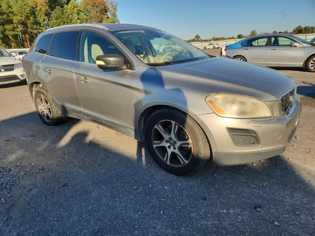 2011 VOLVO XC60 T6  