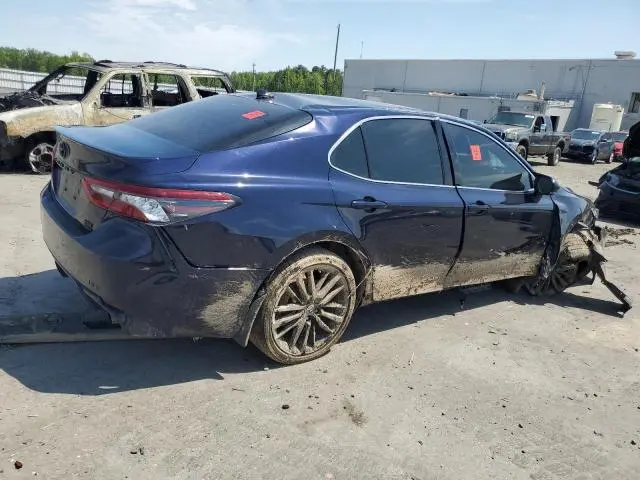 2022 TOYOTA CAMRY XSE