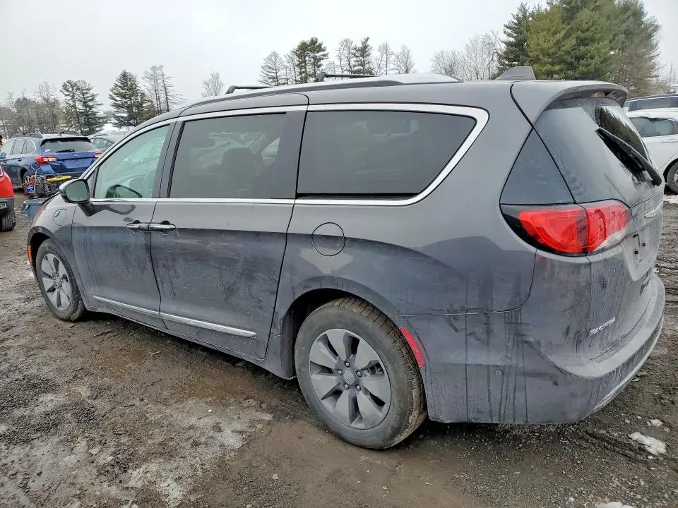 2018 CHRYSLER PACIFICA HYBRID LIMITED  