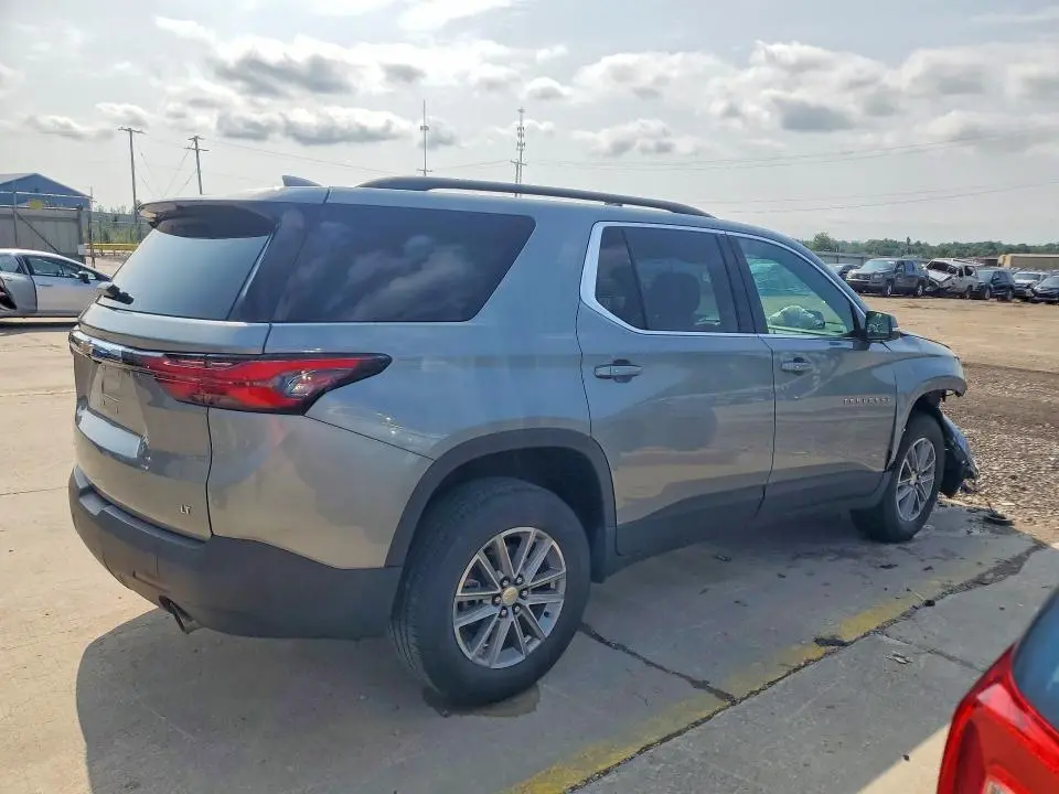 2023 CHEVROLET TRAVERSE LT  