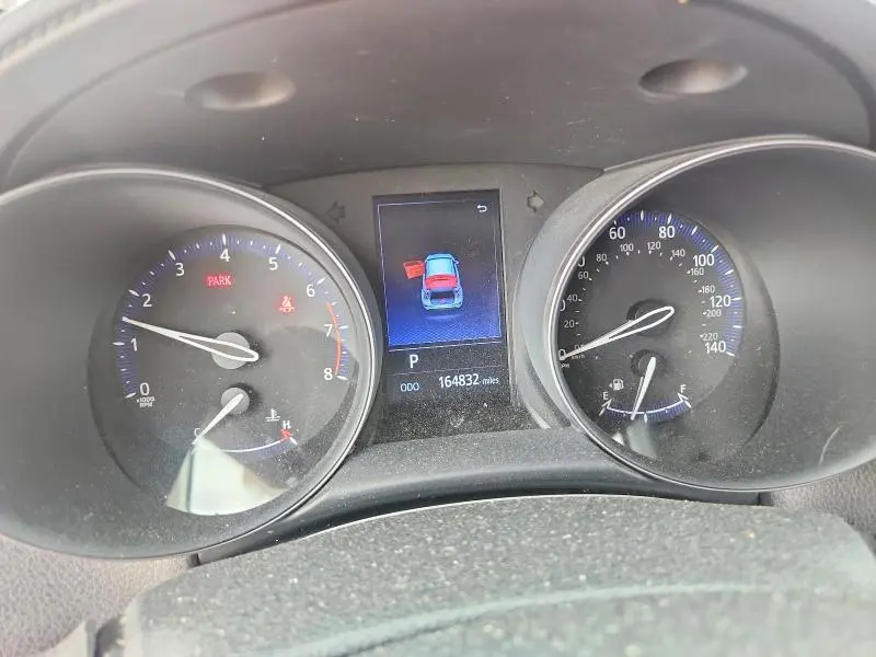 2020 TOYOTA C-HR LE  