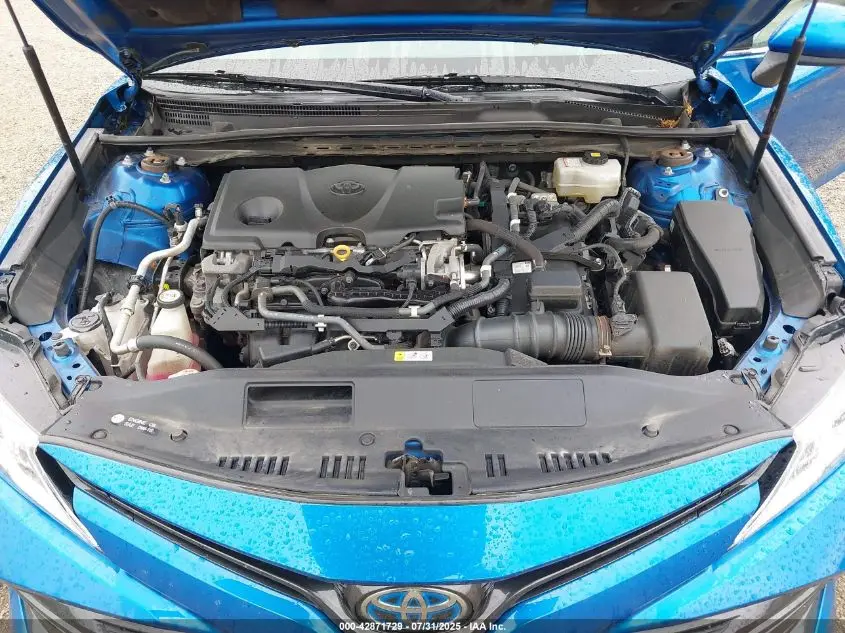 2020 TOYOTA CAMRY LE HYBRID