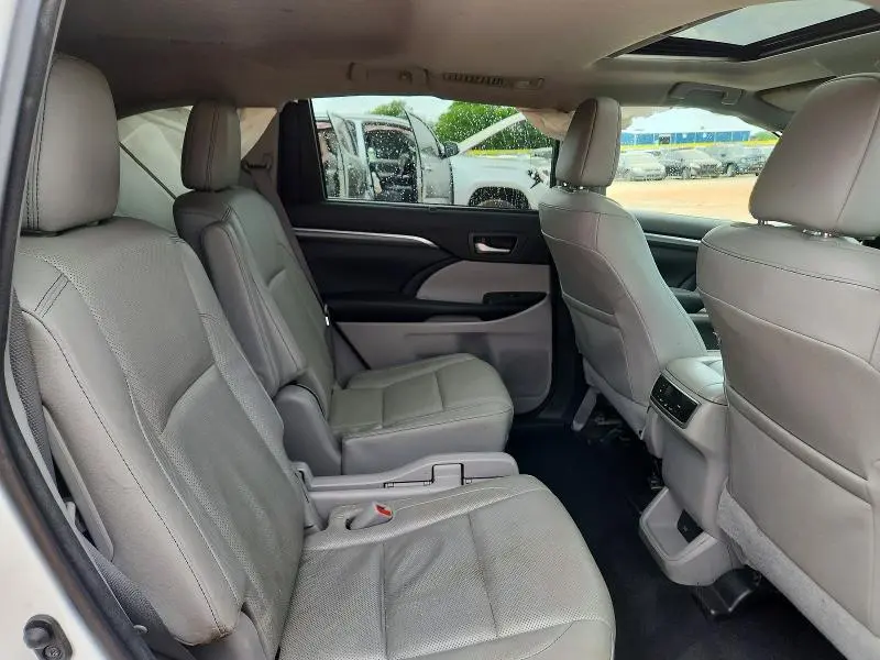 2018 TOYOTA HIGHLANDER LIMITED  