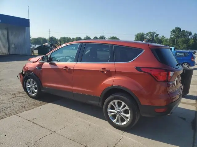 2019 FORD ESCAPE SE  