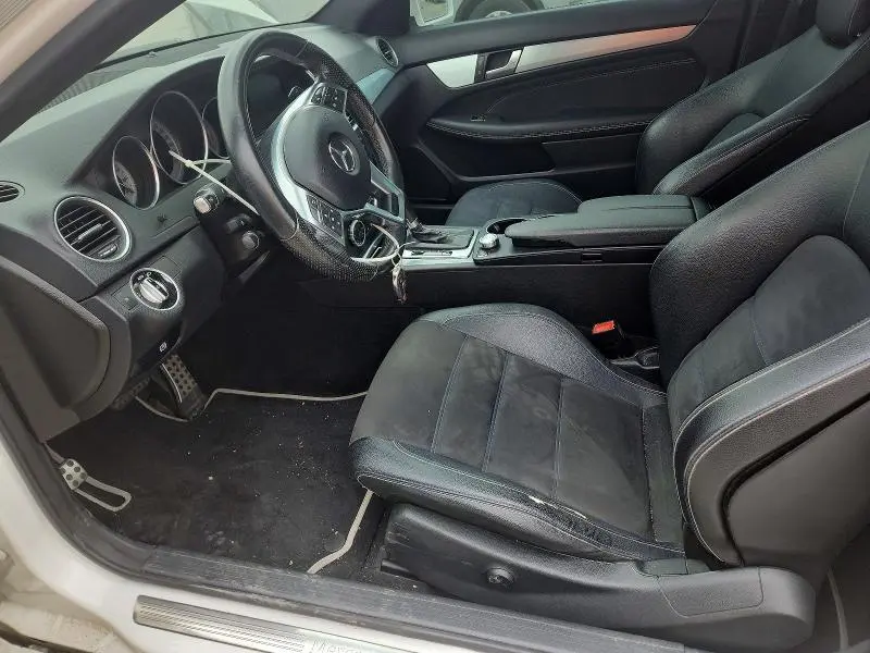 2015 MERCEDES-BENZ C 250  