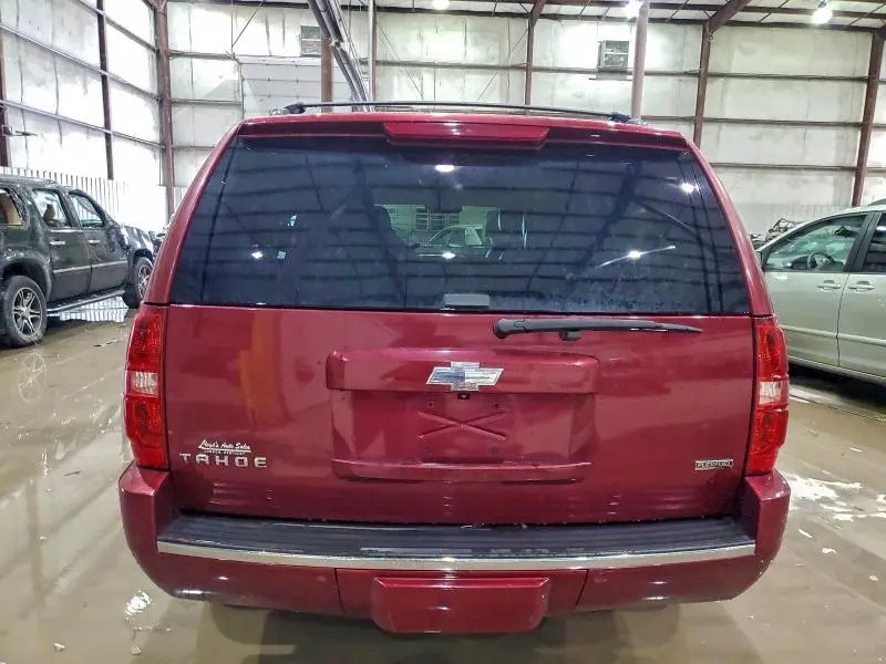 2011 CHEVROLET TAHOE K1500 LTZ  