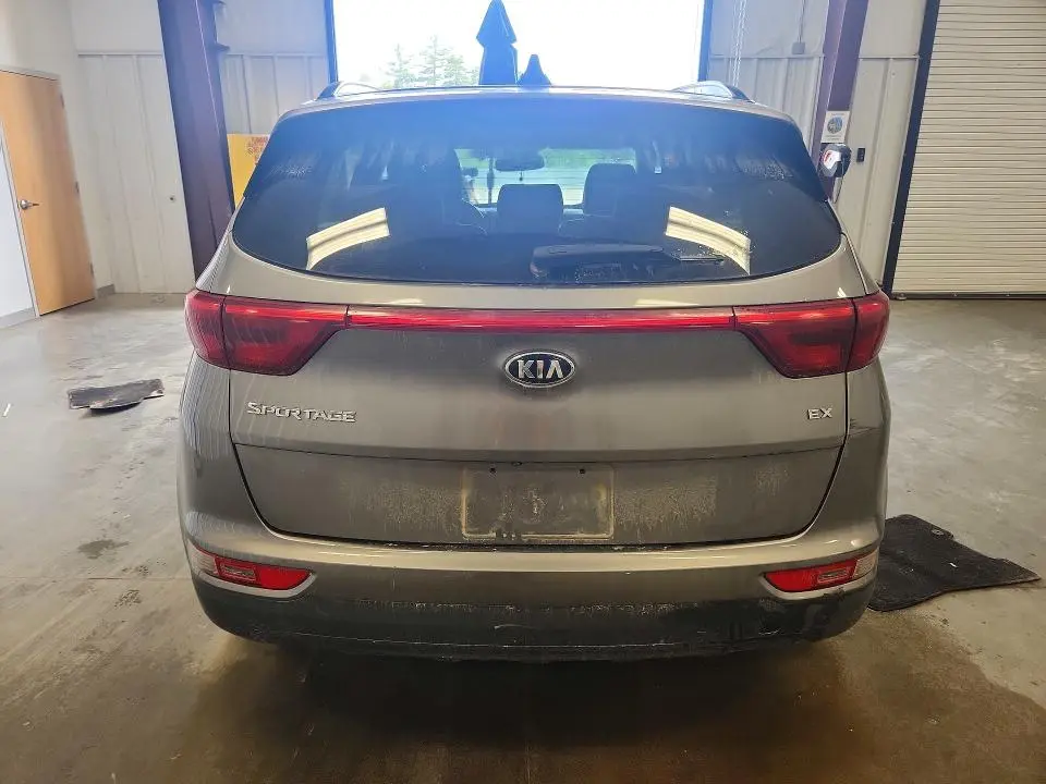 2018 KIA SPORTAGE EX  