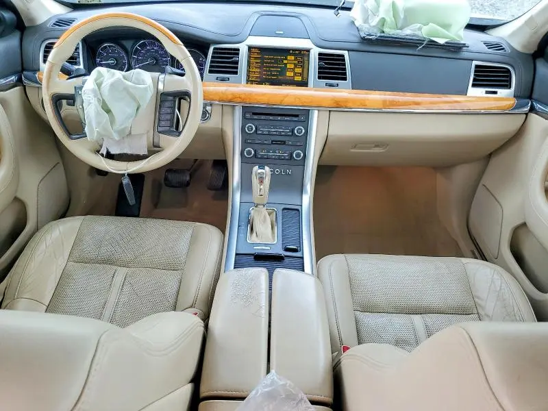 2010 LINCOLN MKS   